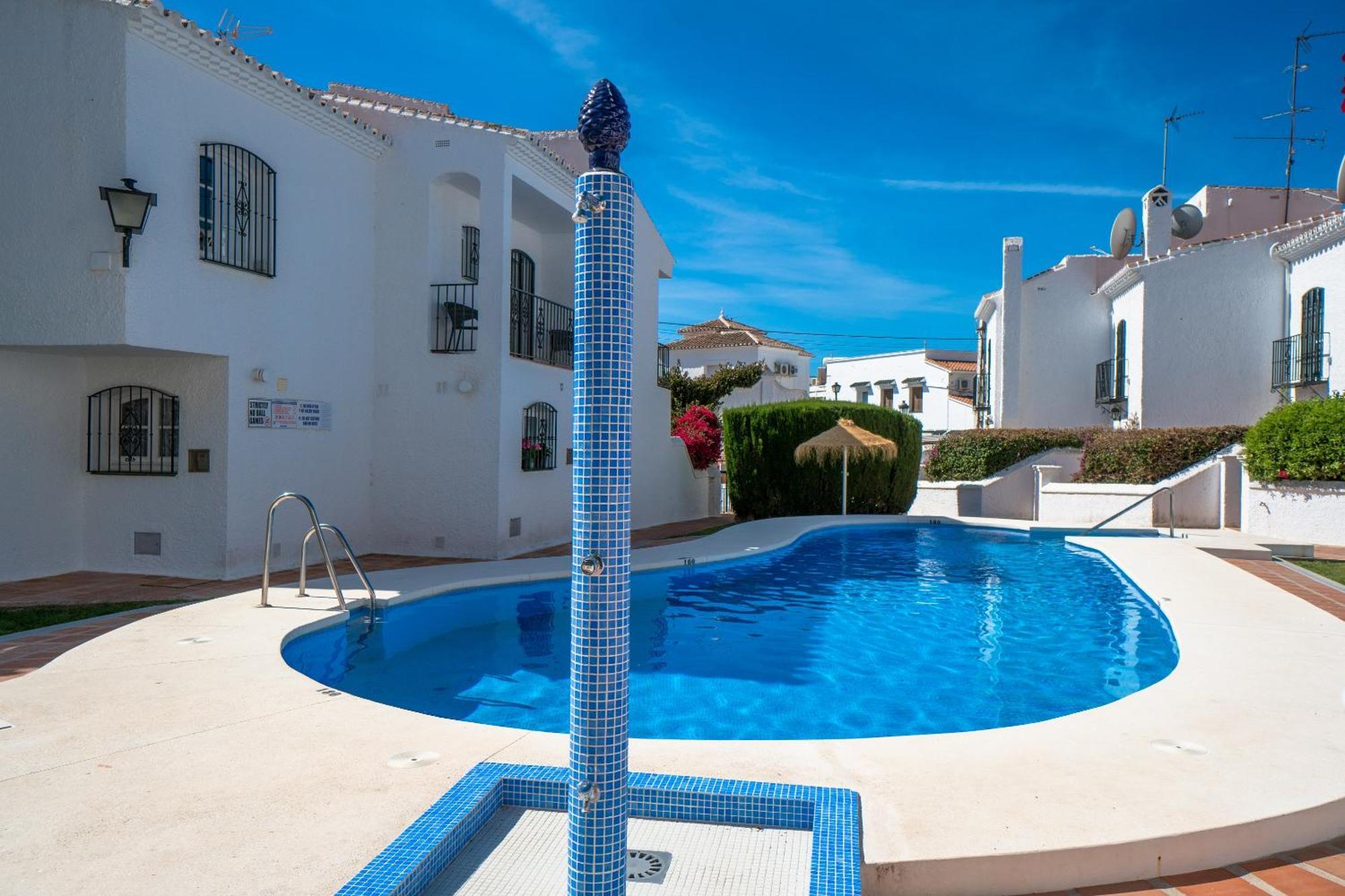 Los Pinos 19 Menyber Nerja Exteriér fotografie