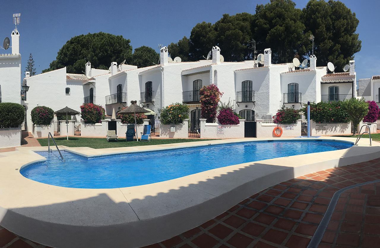 Los Pinos 19 Menyber Nerja Exteriér fotografie